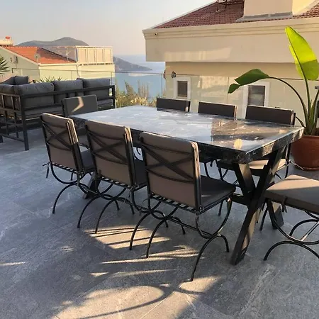 Centrally Located Luxury Villa: Alesta Villa Kaş