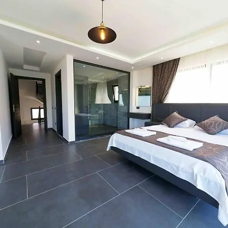 Centrally Located Luxury Villa: Alesta Kaş