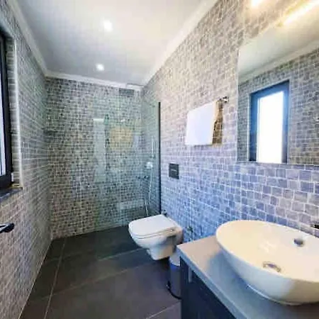 Centrally Located Luxury Villa: Alesta * Kaş